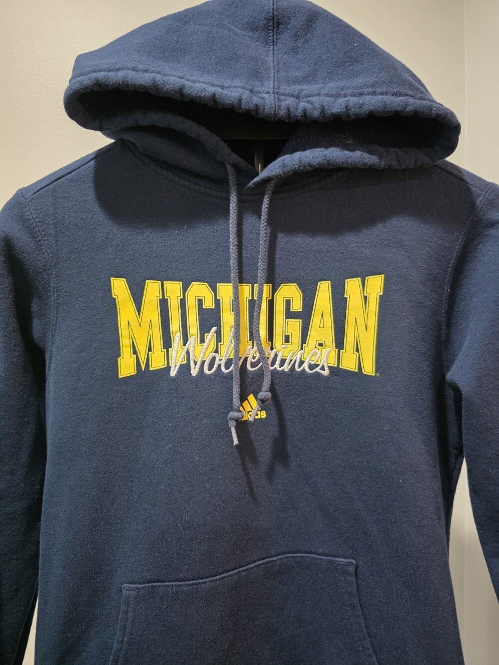 Michigan Wolverines Adidas Hoodie Mens Medium Navy Blue Maize NCAA Pullover